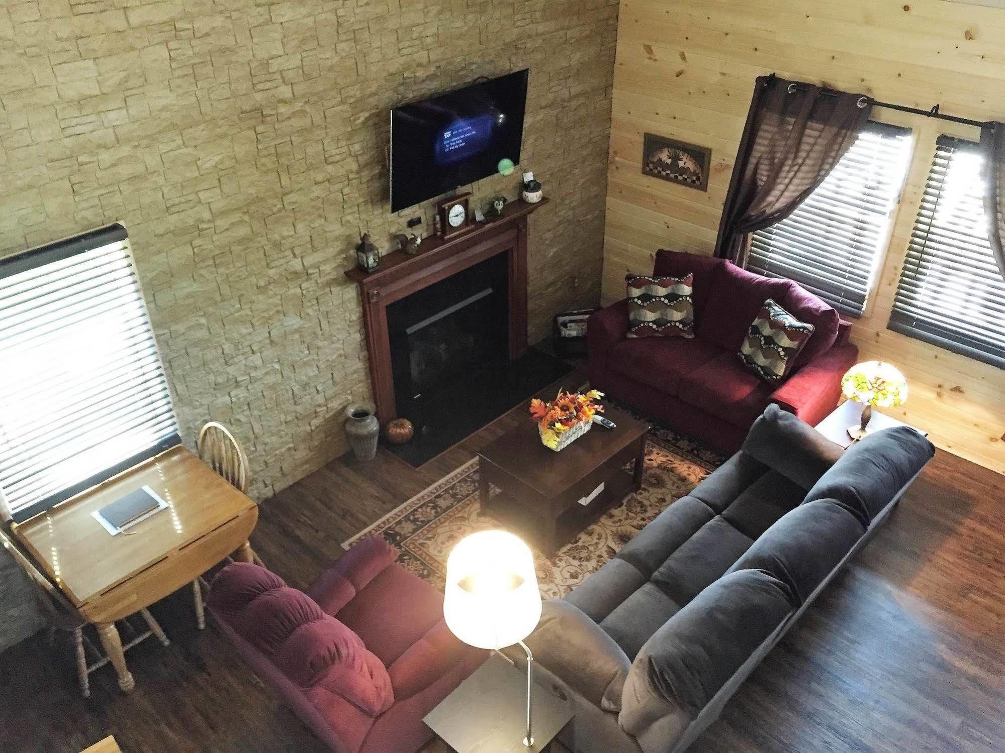 Pleasant Grove Farm Llc Hotel Lyons Екстериор снимка